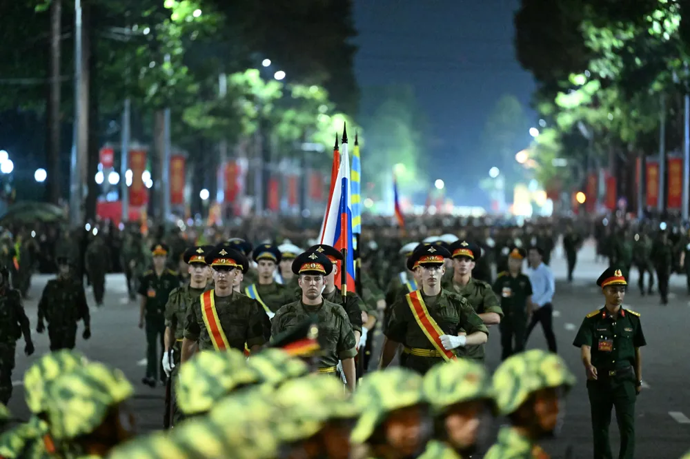 Doi hinh nuoc ngoai 6.jpg