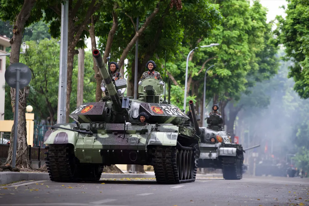 Xe phao quan su 6.jpg