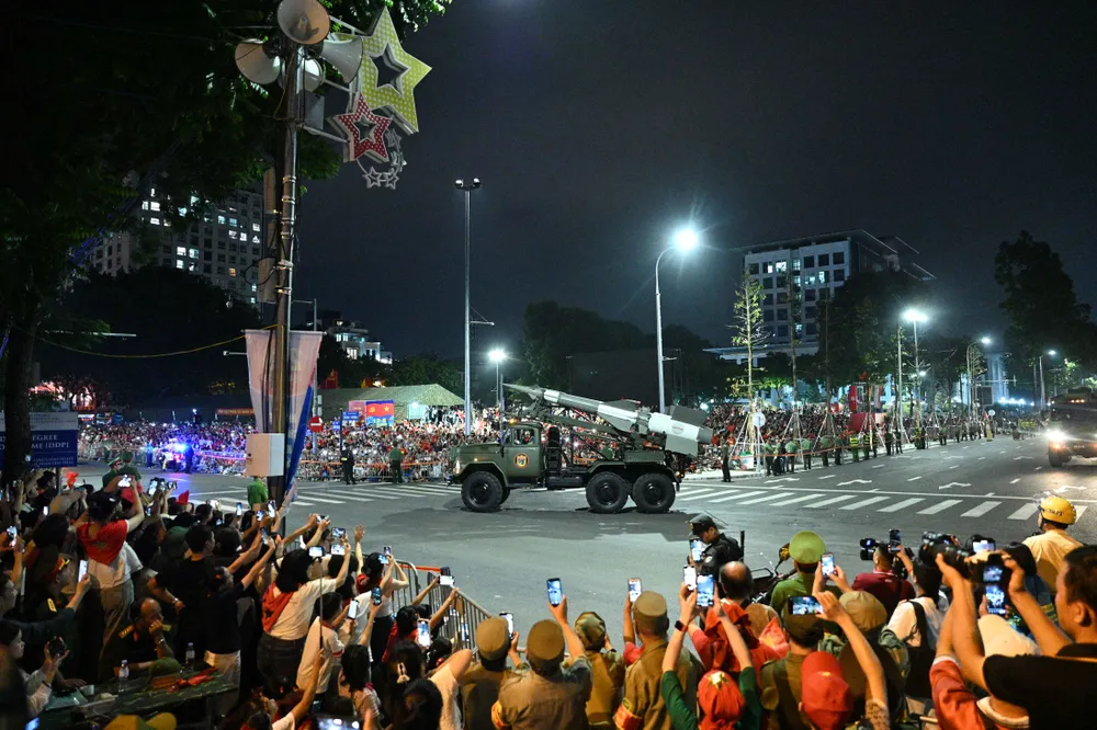 Xe phao tren duong 3.JPG