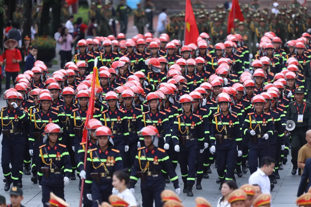Tren Quang truong Ba Dinh 15.jpg