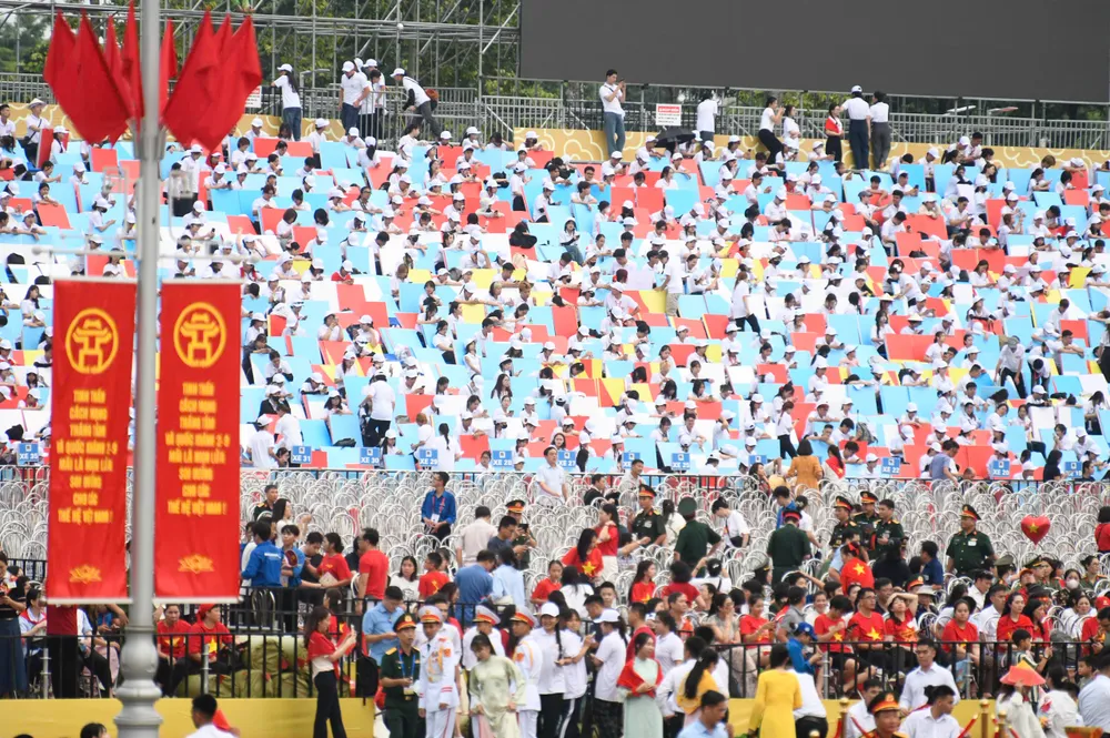 Tren Quang truong Ba Dinh 6.jpg