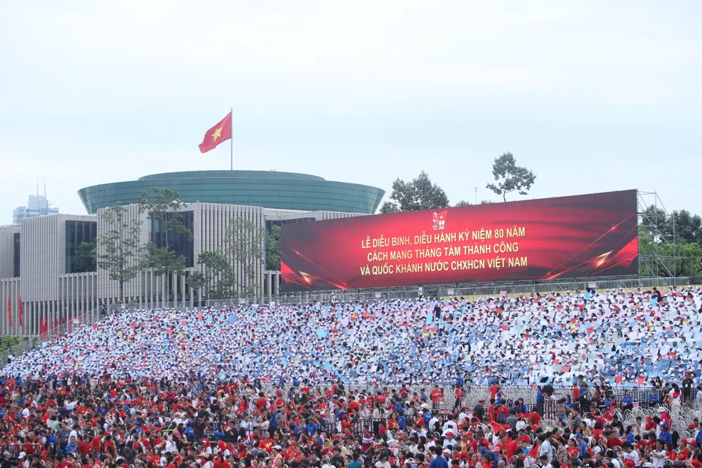 Tren Quang truong Ba Dinh 9.jpg