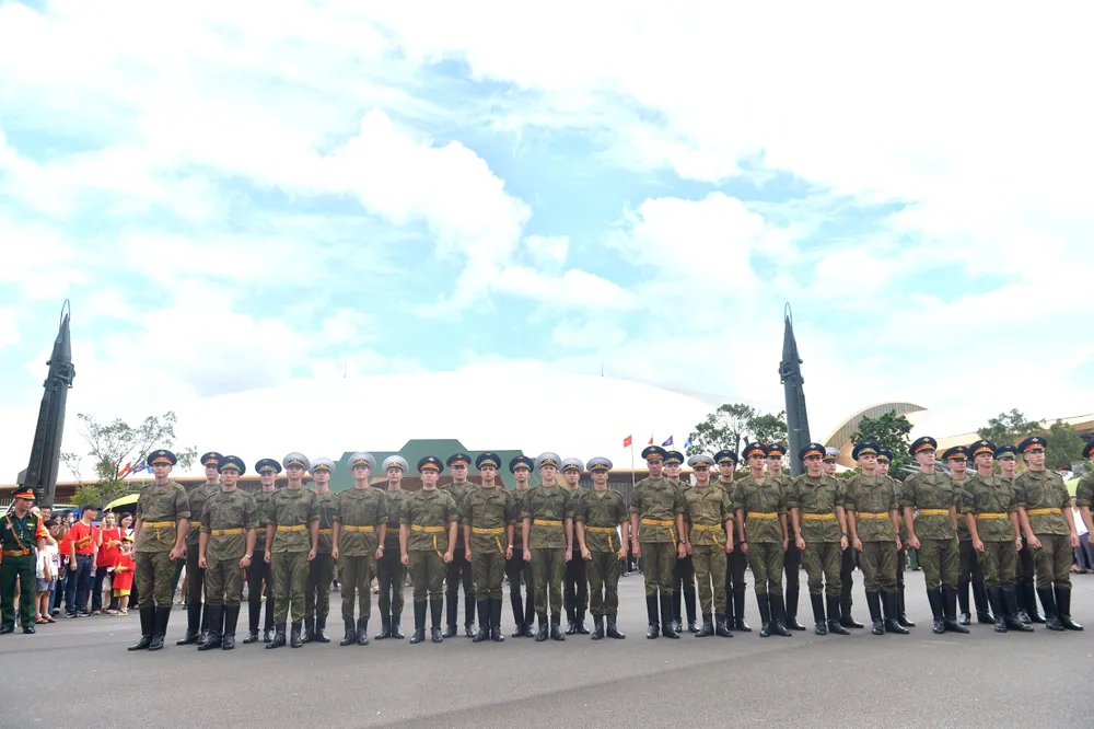 Trien lam khu BP 11.JPG