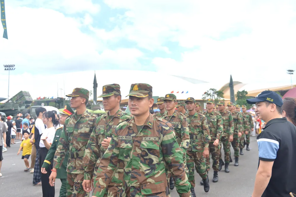 Trien lam khu BP 7.JPG