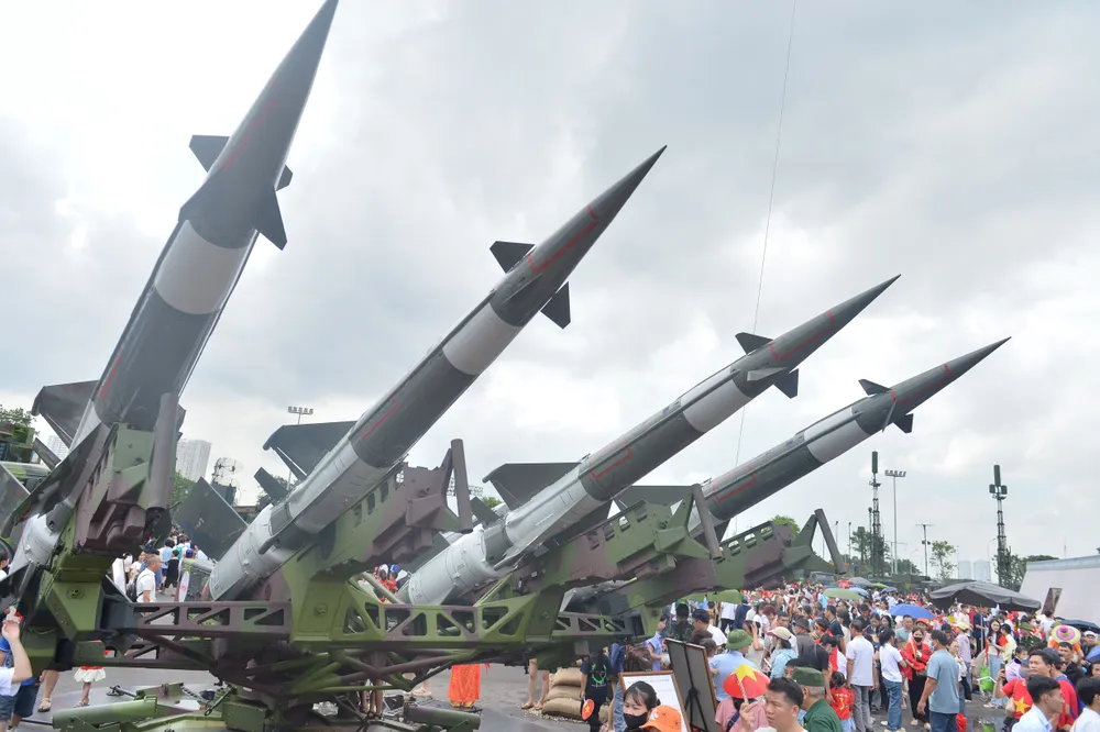 Trien lam khu BP 2.JPG