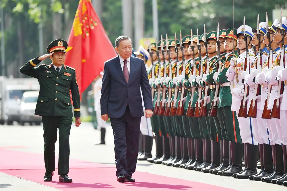 Anh 80 nam Bo TTTM 1.jpg