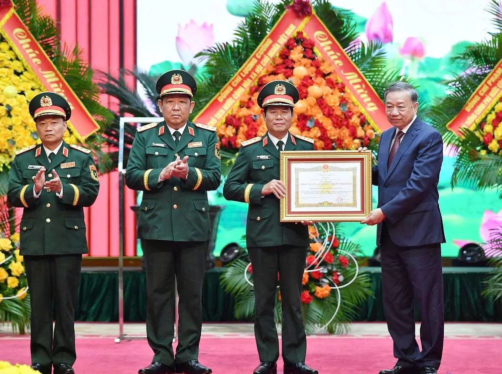 Anh 80 nam Bo TTTM 10.jpg