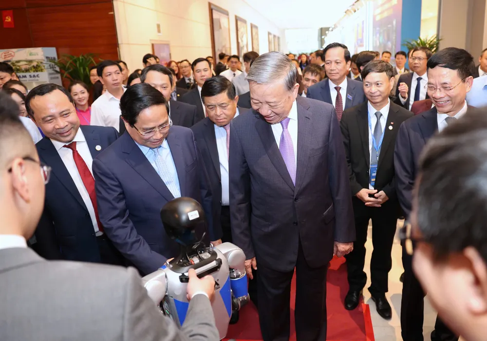 Anh Ky niem Bo KHCN 5.jpg