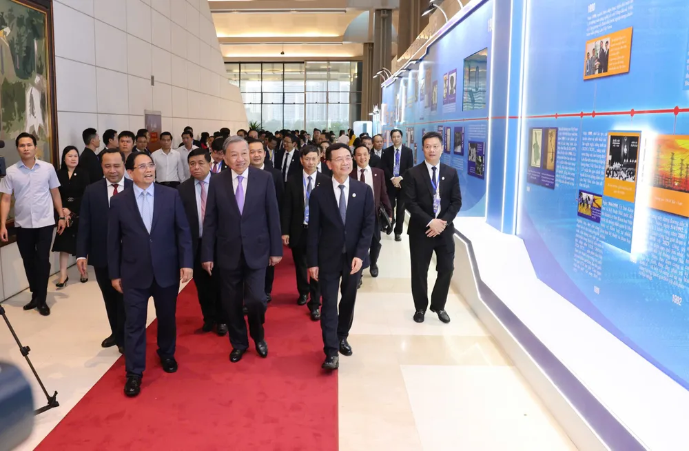 Anh Ky niem Bo KHCN 6.jpg