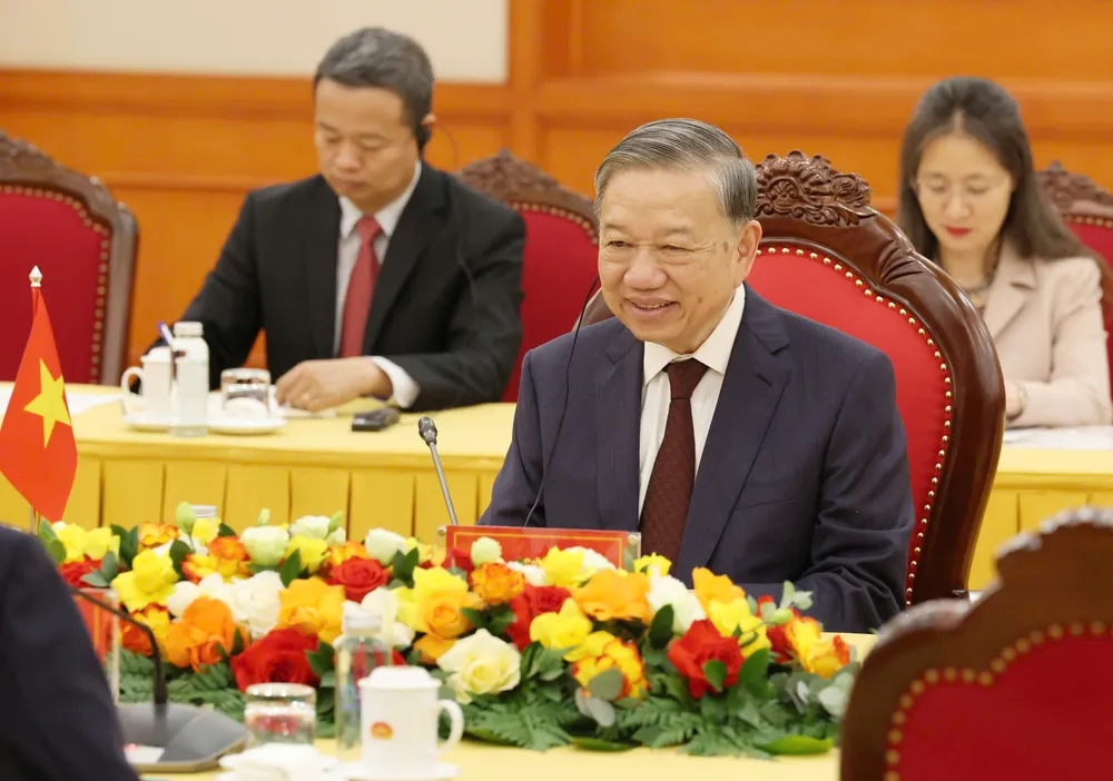 TBT tiep CTQH Cuba 5.jpg