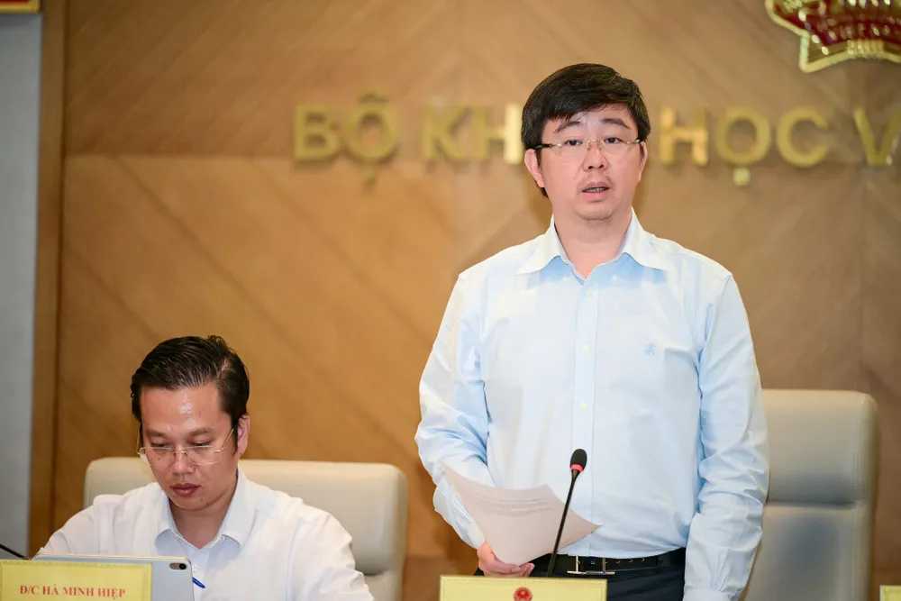 Anh hop bao thang 10 Bo KHCN 3.jpg