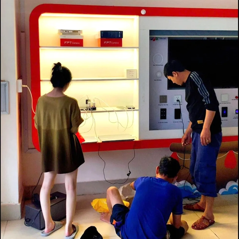 Anh FPT - TP Hue 3.jpg