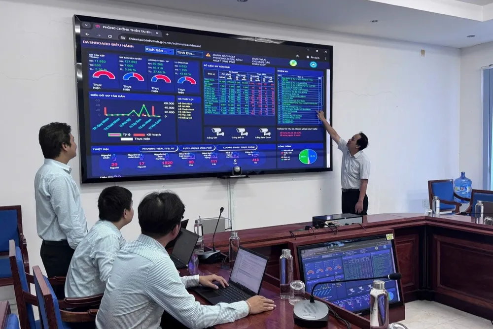 Anh phong chong bao so 13 - VNPT 2.jpg