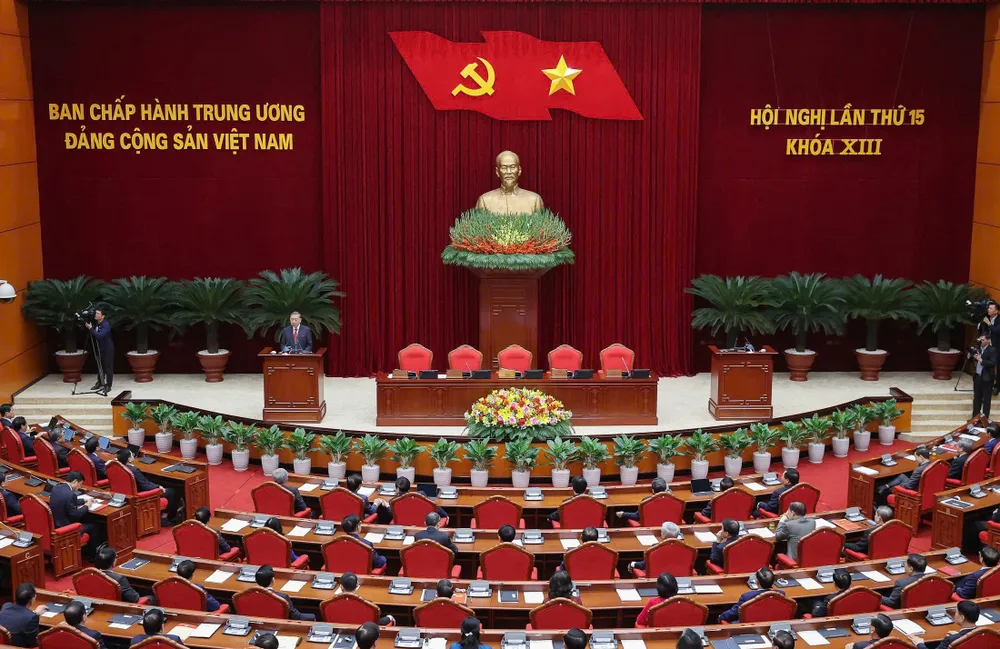 HN Trung uong 15 be mac 3.jpg