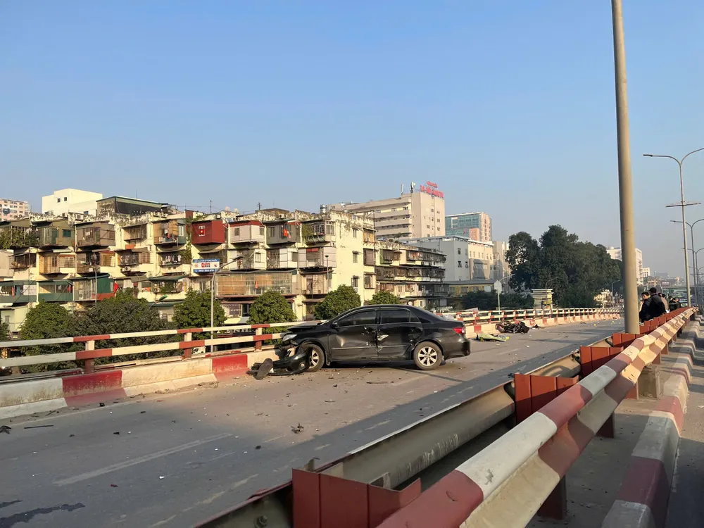 Tai nan cau vuot nga tu Vong 3.jpg