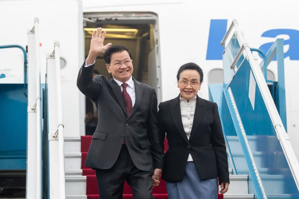 Anh don san bay Noi Bai 12.jpg