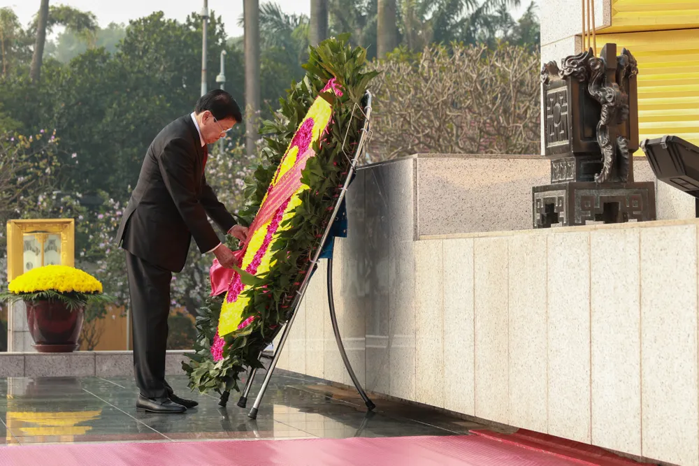 Vieng Dai Anh hung liet si 3.jpg