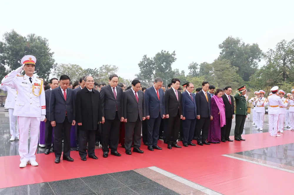 Vieng Dai liet si 2.jpg