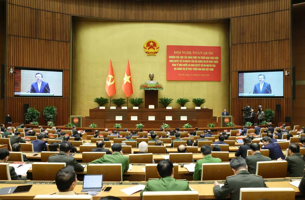 Anh HN quan triet nghi quyet 15.jpg