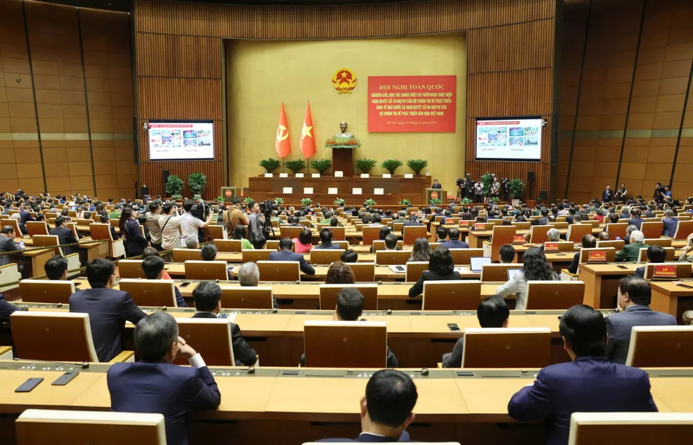 Anh HN quan triet nghi quyet 8.jpg