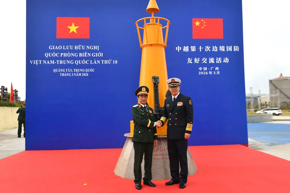 Tham di tich duong HCM tren bien 3.jpg