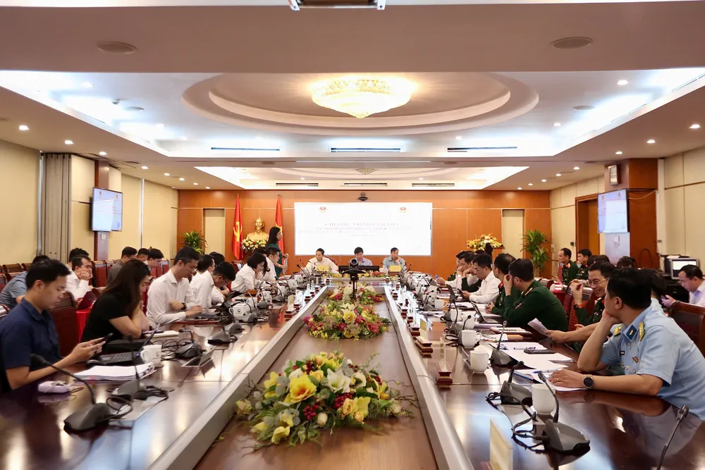 Hop de an kinh te tam thap 1.jpg