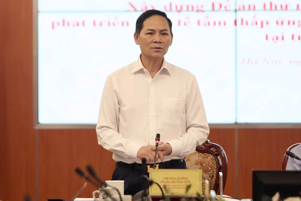 Hop de an kinh te tam thap 3.jpg