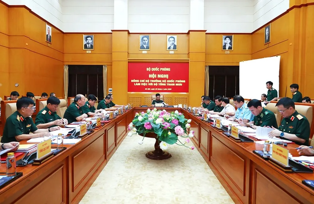 Anh Bo Quoc phong 1.jpg