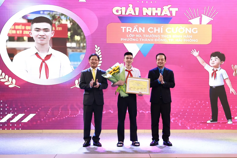 Tong ket cuoc thi viet thu UPU 3.JPG