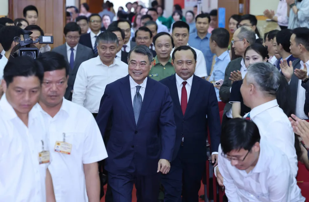 Anh Ngay KHCN 11.jpg
