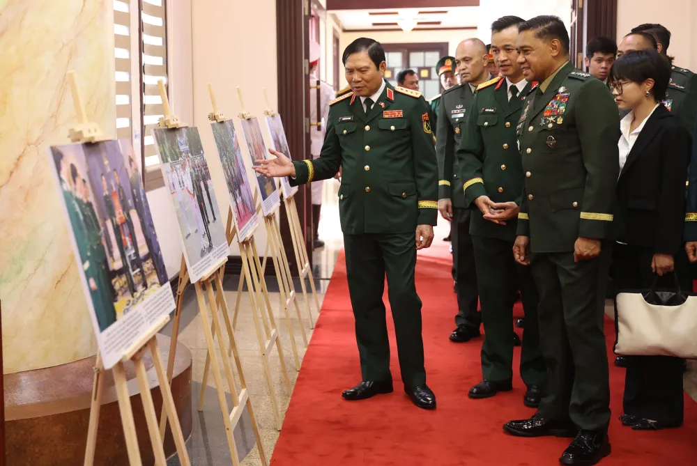 Anh doan QP Philippines 3.JPG