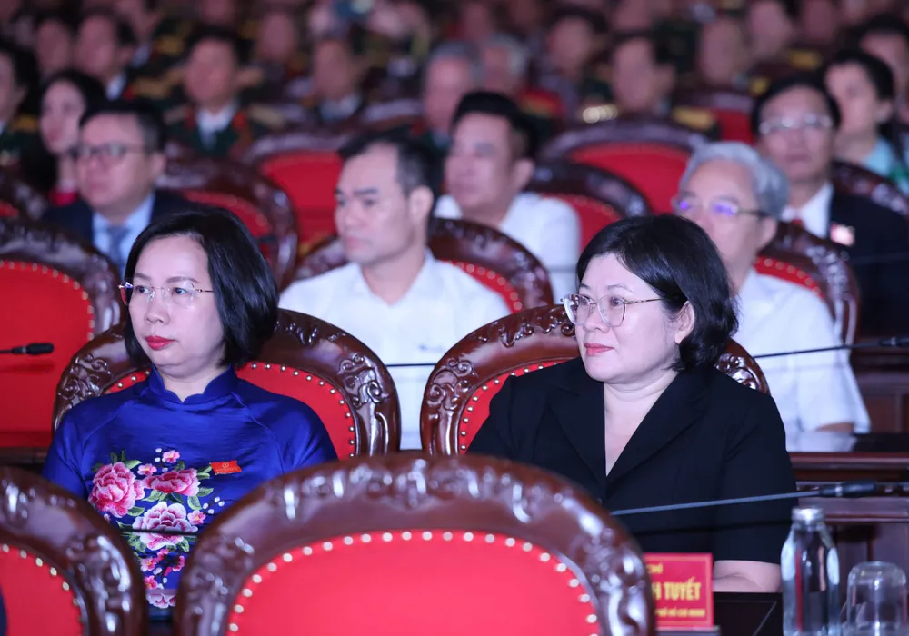 DH CCB phien trong the 6.jpg