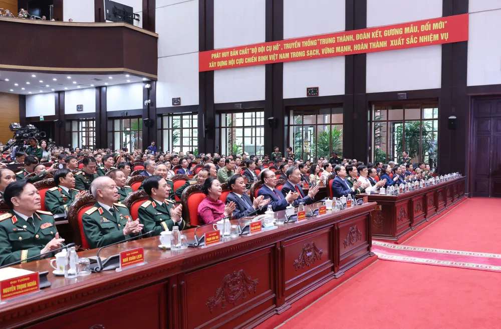 DH CCB phien trong the 7.jpg