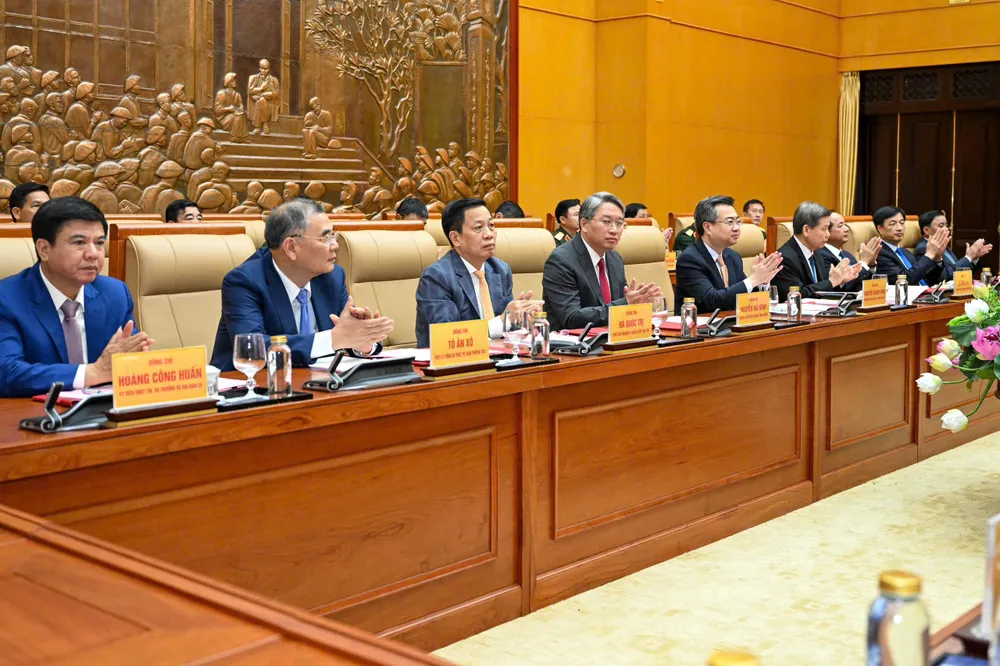 HN Quan uy TW 10.jpg