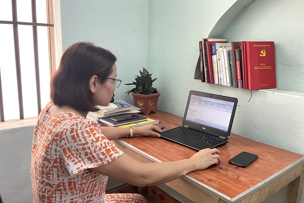 Cô giáo Nguyễn Thị Hằng - Giáo viên trường THCS Hoằng Thắng (Thanh Hoá).jpg