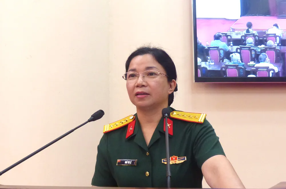 Anh doan co cong TPHCM 6.JPG