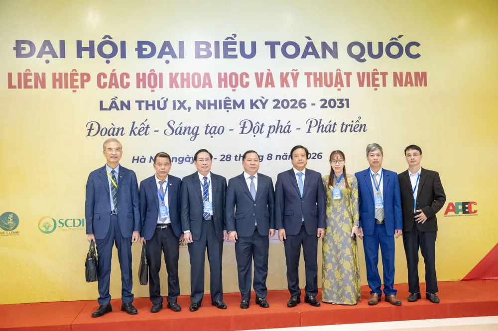 Anh DH VUSTA 5.jpg
