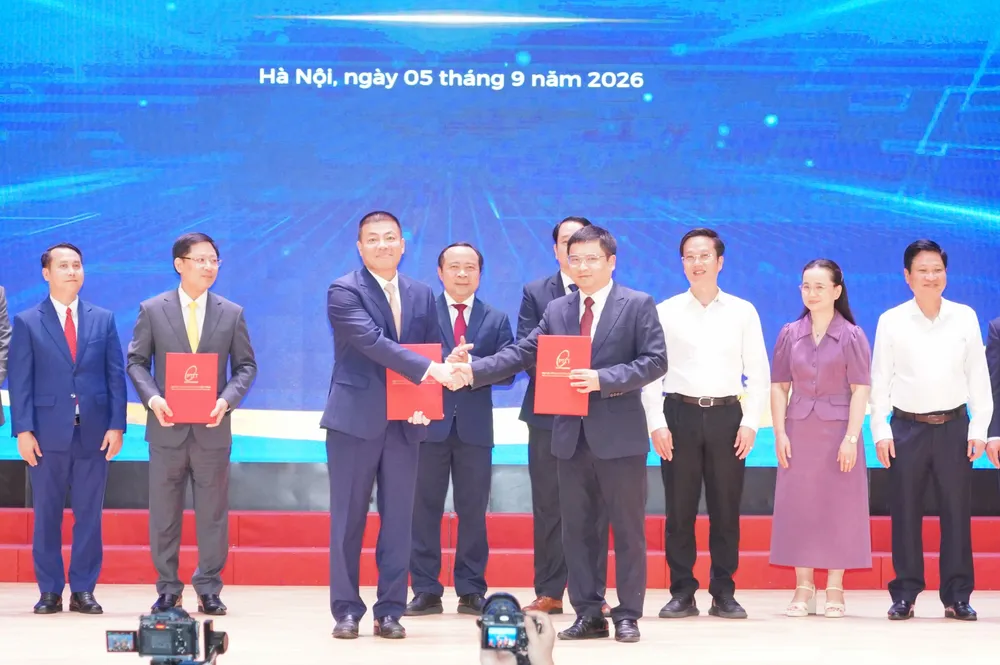 VNPT và PTIT ký biên bản thỏa thuận hợp tác, đẩy mạnh ứng dụng trí tuệ nhân tạo toàn diện vào giáo dục.JPG