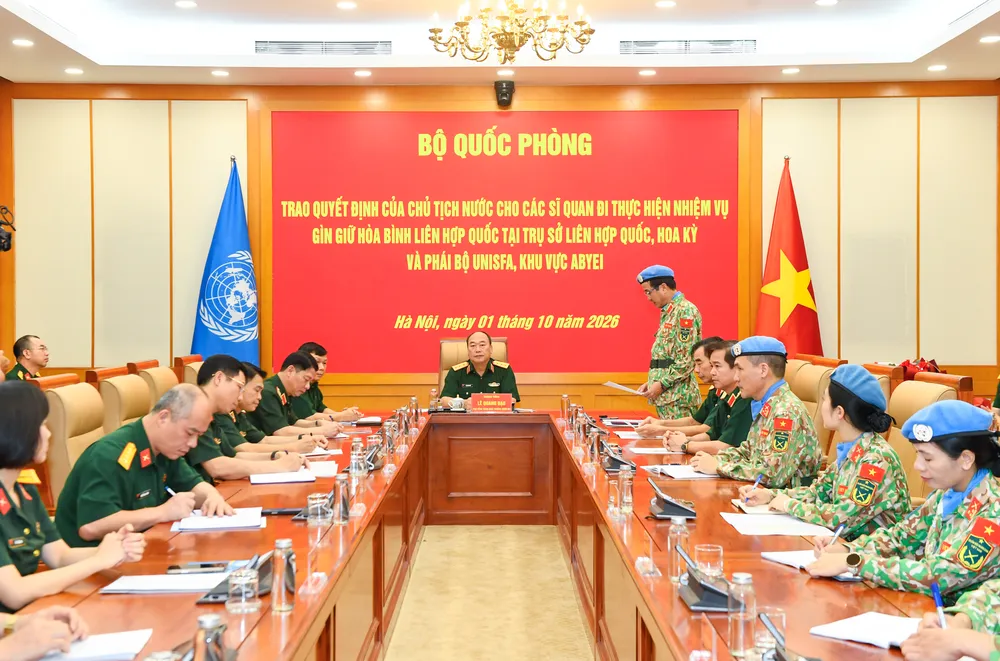 Bo Quoc phong trao quyet dinh thuc hien nhiem vu GGHB LHQ 4.jpg