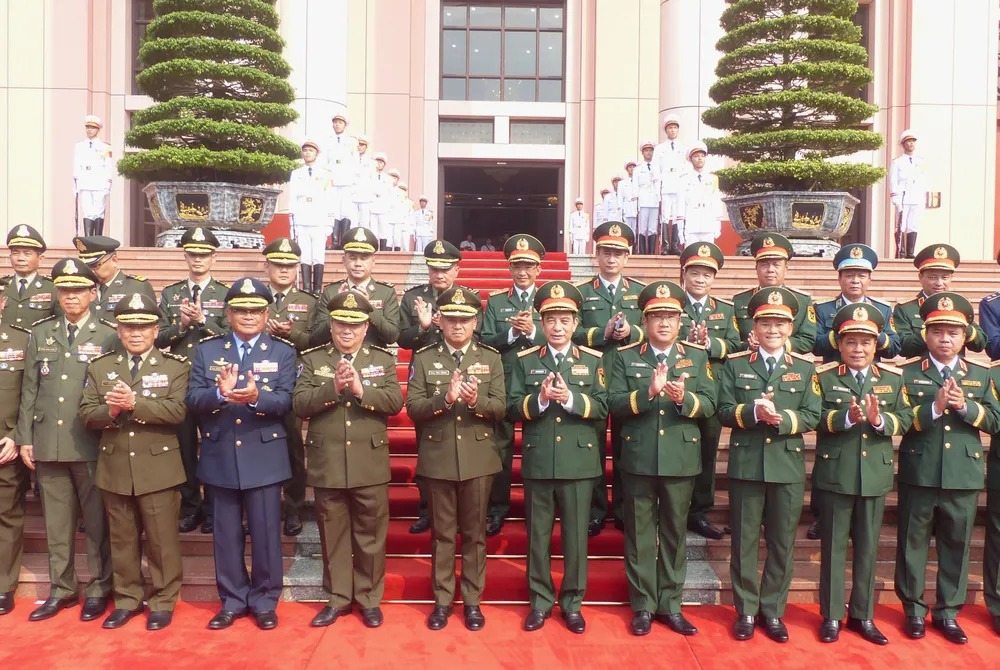 Don BT Quoc phong Campuchia 6.jpg