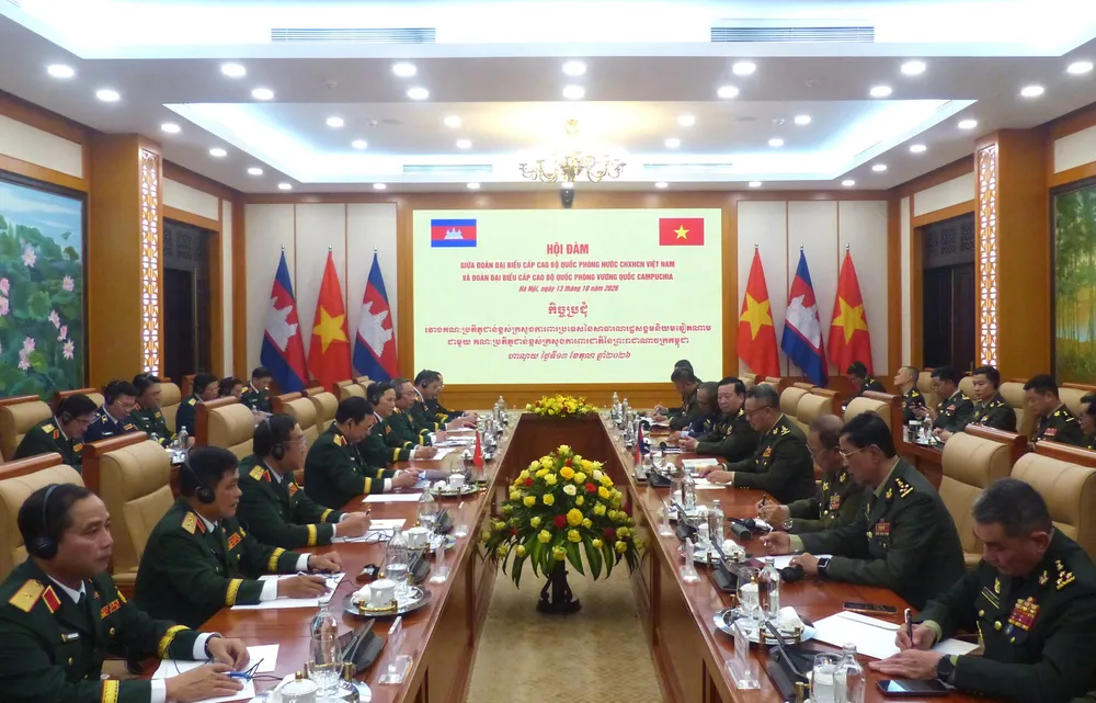 Don BT Quoc phong Campuchia 8.jpg