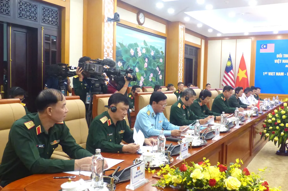 Doi thoai Chinh sach Quoc phong Vietnam - Malaysia 5.jpg