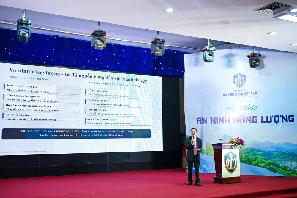 Anh HT an ninh nang luong 4.jpg
