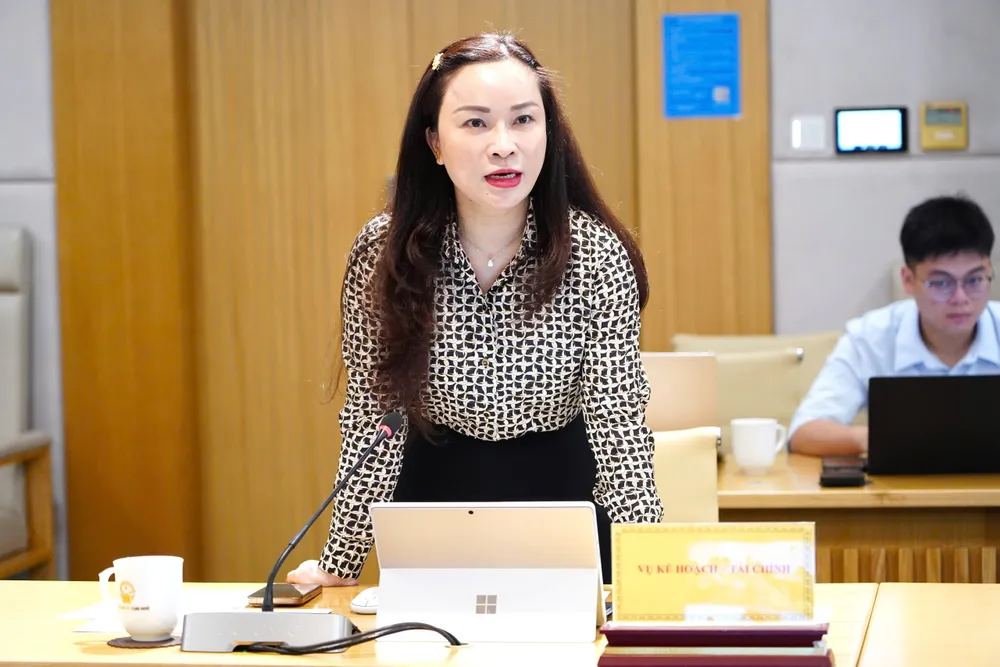 Anh hop Bo KHCN gian ngan kinh phi 2.jpg