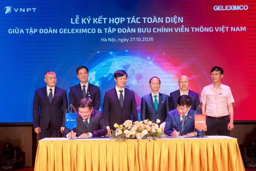 Anh VNPT ky ket hop tac boei ABBank 2.jpg