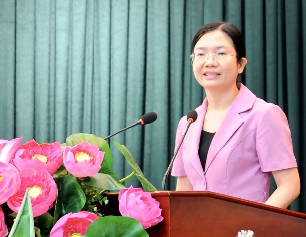平仙坊推选华人干部王青柳参选第十六届国会代表。