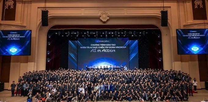 500名学员正式加入2万名AI人才培训项目。