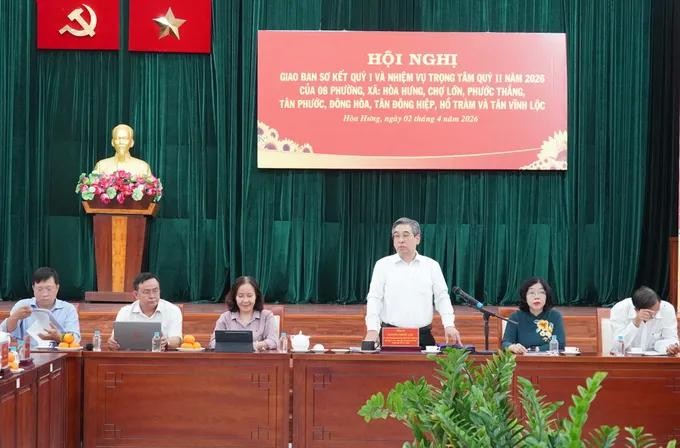 市委副书记阮福禄发表指导讲话。