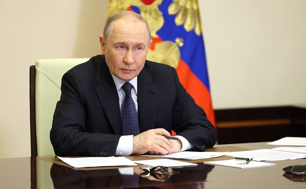 普京宣布东正教复活节停火。