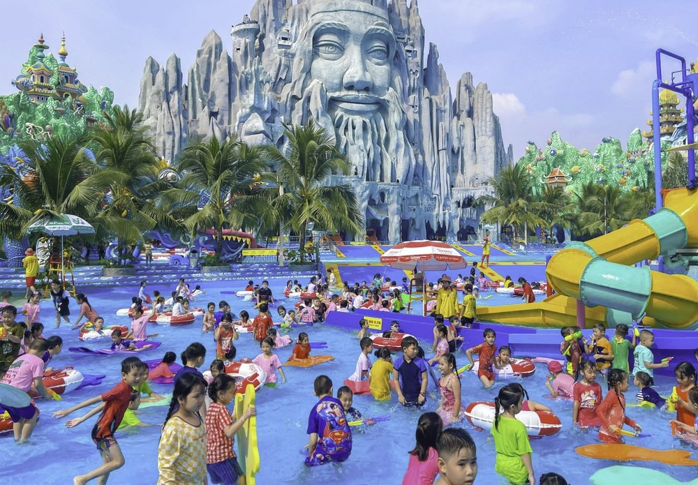 仙泉公园“四·三〇”赠1万份礼品并送1000张免费门票。